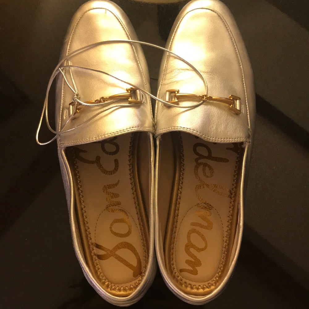 Sam Edelman Loraine silver loafer 💕
